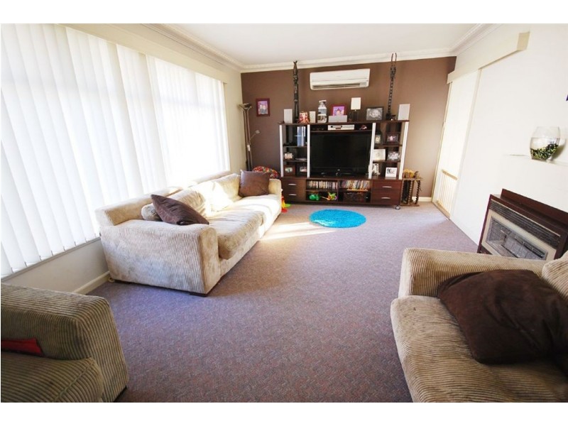 6 Cuthberts Road, Alfredton VIC 3350