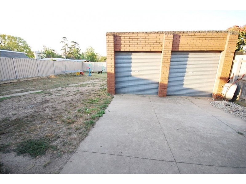 6 Cuthberts Road, Alfredton VIC 3350