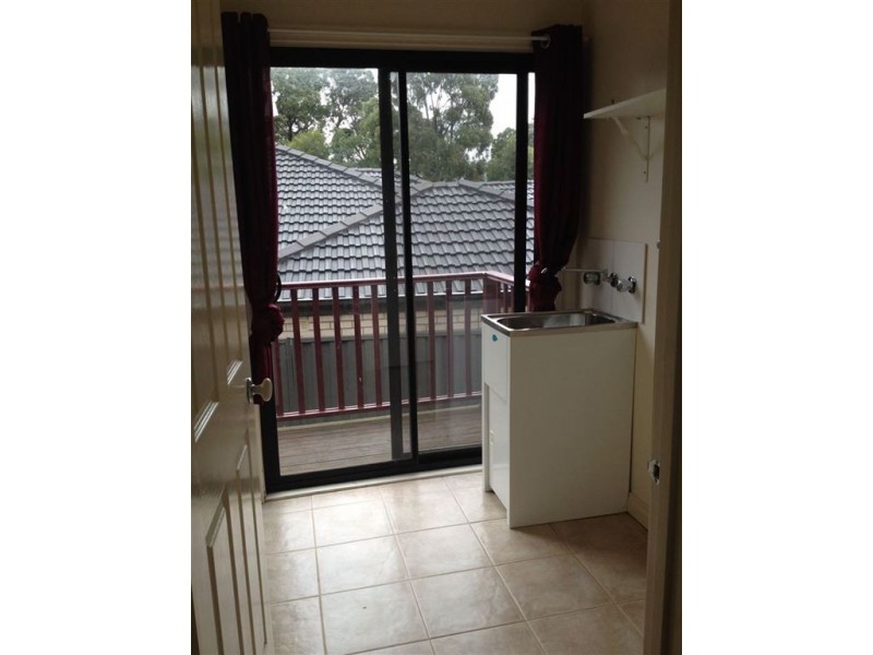 44 Oakbank drive, Mount Helen VIC 3350