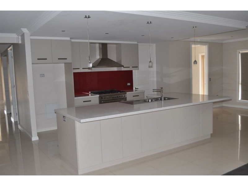 120 Ibis Gardens Court, Cardigan VIC 3352