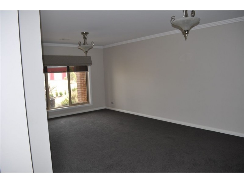 120 Ibis Gardens Court, Cardigan VIC 3352