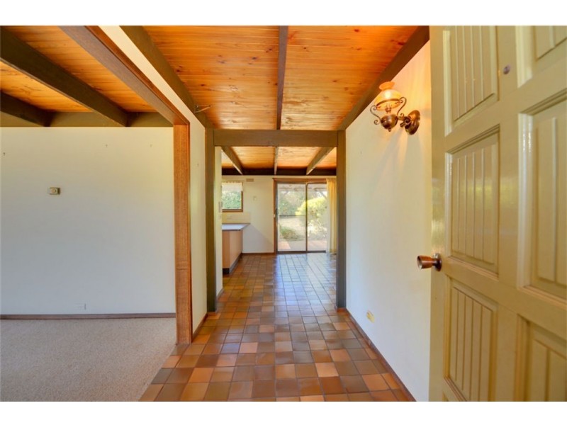 19 Warrenheip Road, Warrenheip VIC 3352