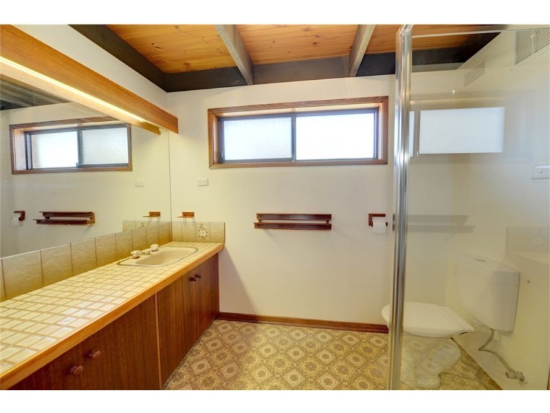 19 Warrenheip Road, Warrenheip VIC 3352