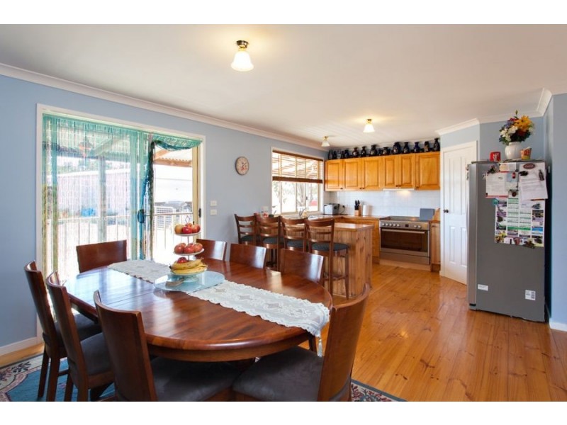 30 Berry Mine Lane, Creswick VIC 3363