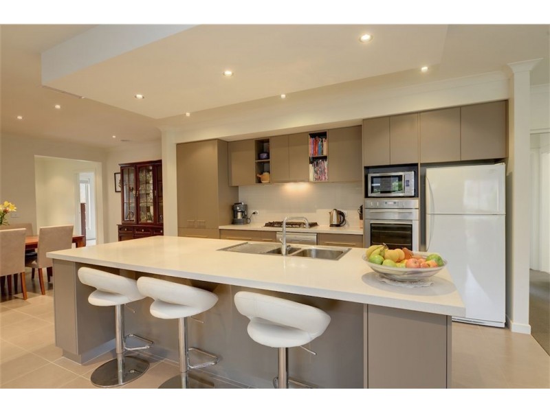 1255 Doveton Street North, Invermay VIC 3352