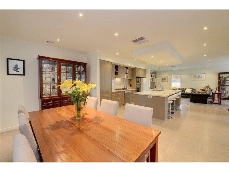 1255 Doveton Street North, Invermay VIC 3352