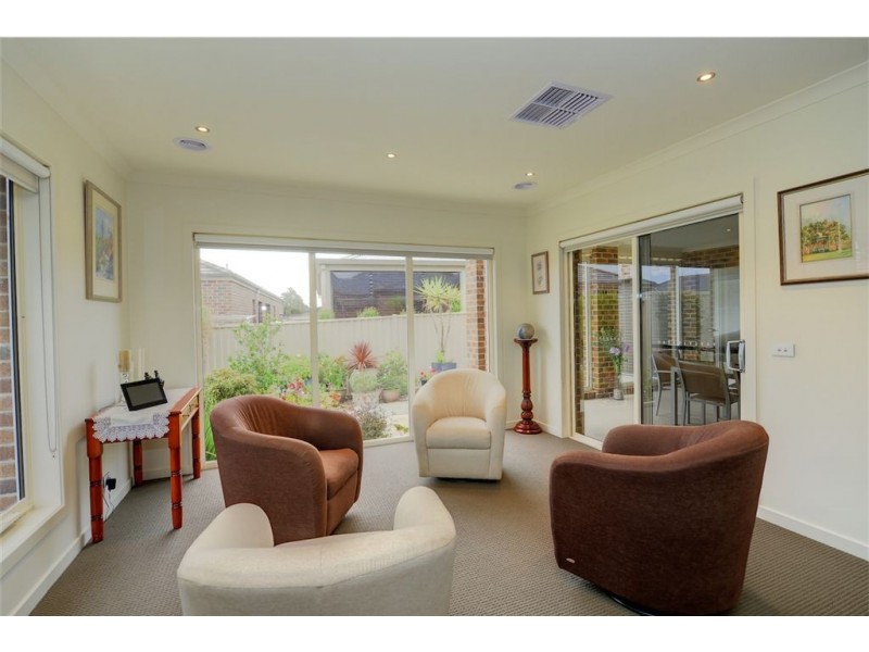 1255 Doveton Street North, Invermay VIC 3352