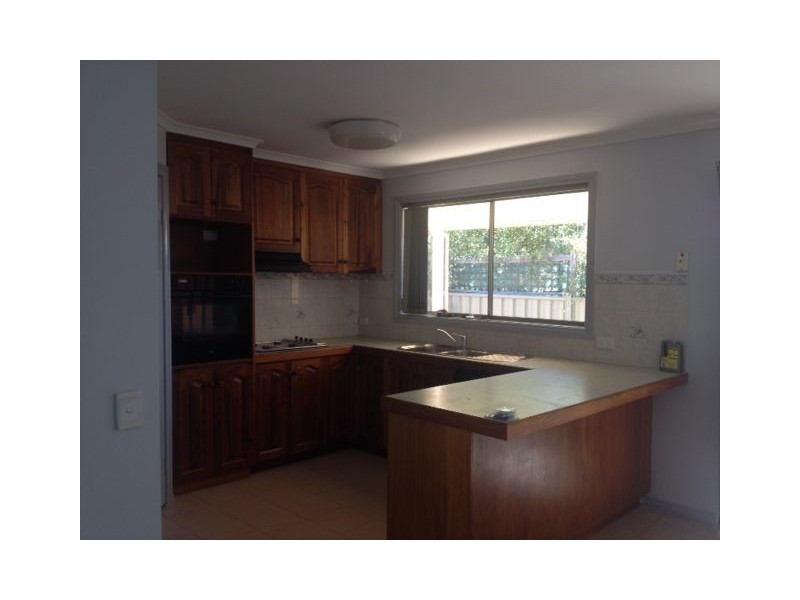 11 Castle Court, Ballarat East VIC 3350