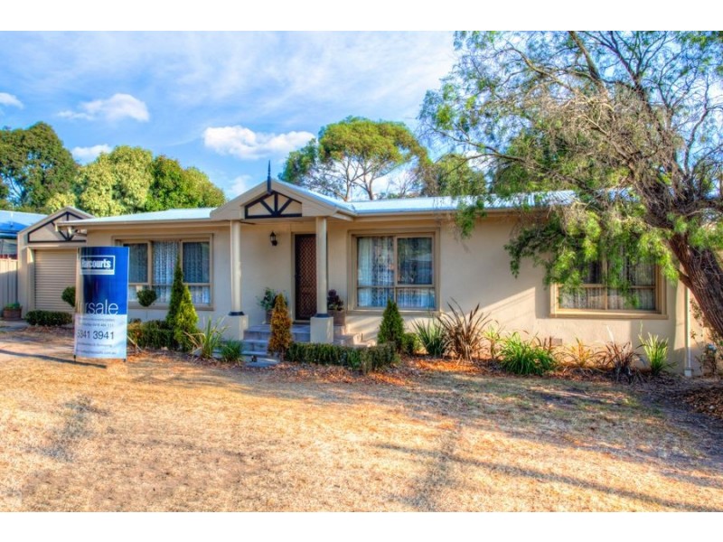 305 Barkly Street, Buninyong VIC 3357