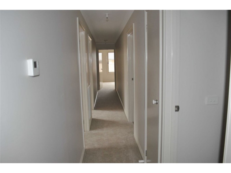 6 Oberon Street, Alfredton VIC 3350