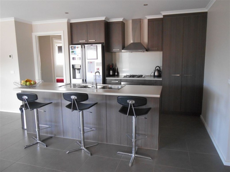 6 Duchess Drive, Delacombe VIC 3356