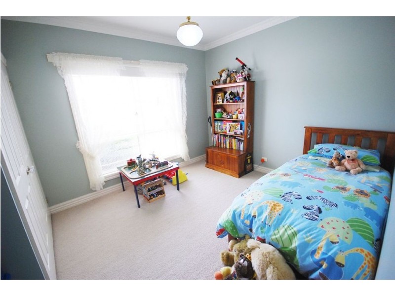 22 Redford Drive, Ballarat VIC 3350