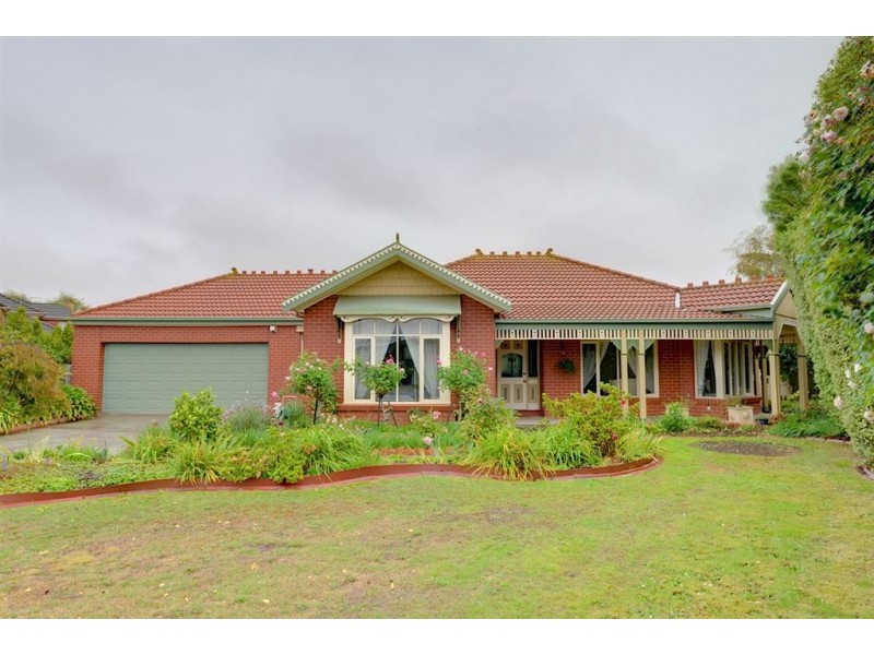 6 Franklin Court, Alfredton VIC 3350