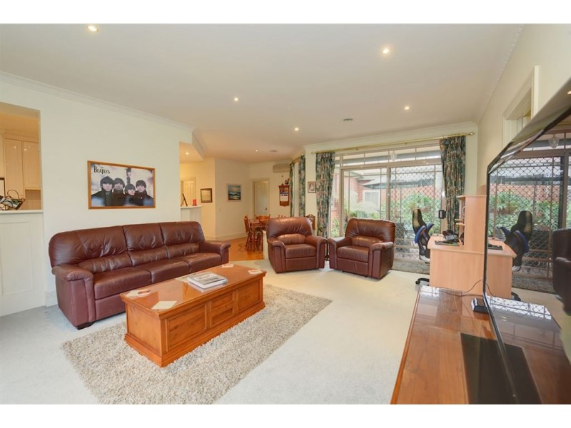 6 Franklin Court, Alfredton VIC 3350