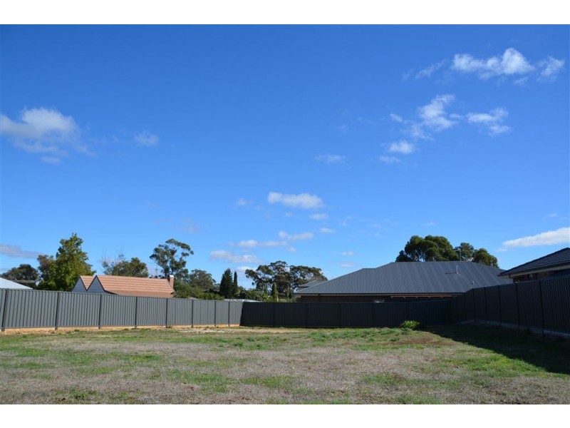 4 Orr Street, Creswick VIC 3363