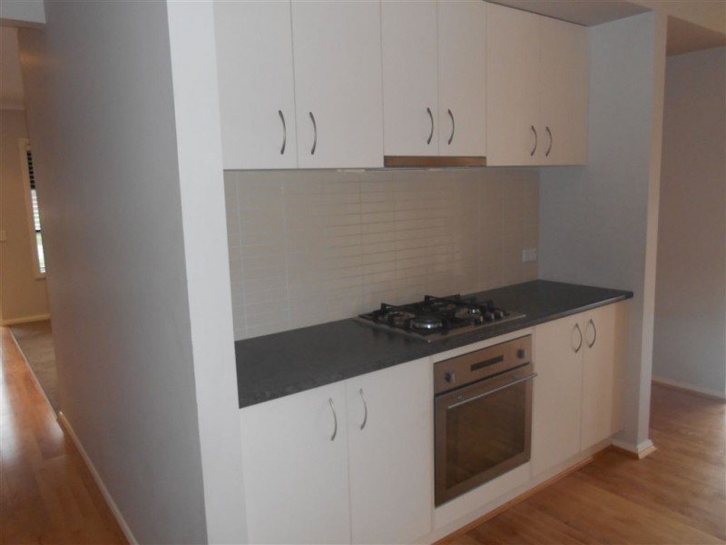 13 Daintree Close, Ballarat North VIC 3350