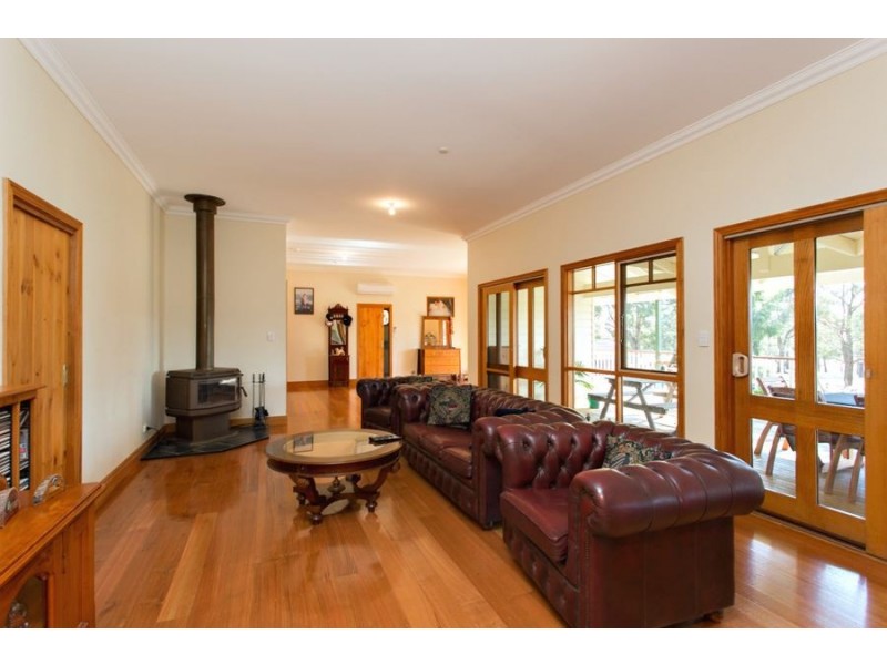 531 Lloyds Lane, Napoleons VIC 3352