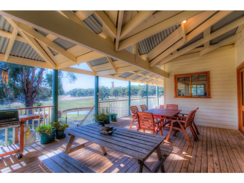 531 Lloyds Lane, Napoleons VIC 3352