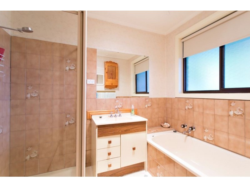 55 Masada Boulevard, Smythes Creek VIC 3351