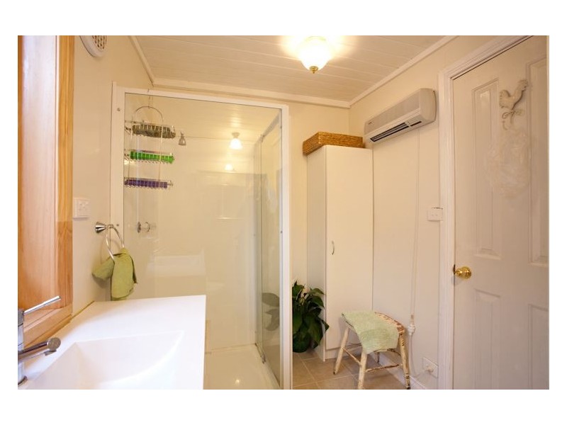 54 Carmody Drive, Creswick VIC 3363