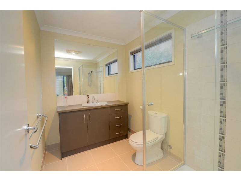 9 Eilish Court, Mount Helen VIC 3350