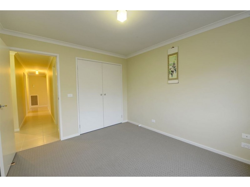 9 Eilish Court, Mount Helen VIC 3350