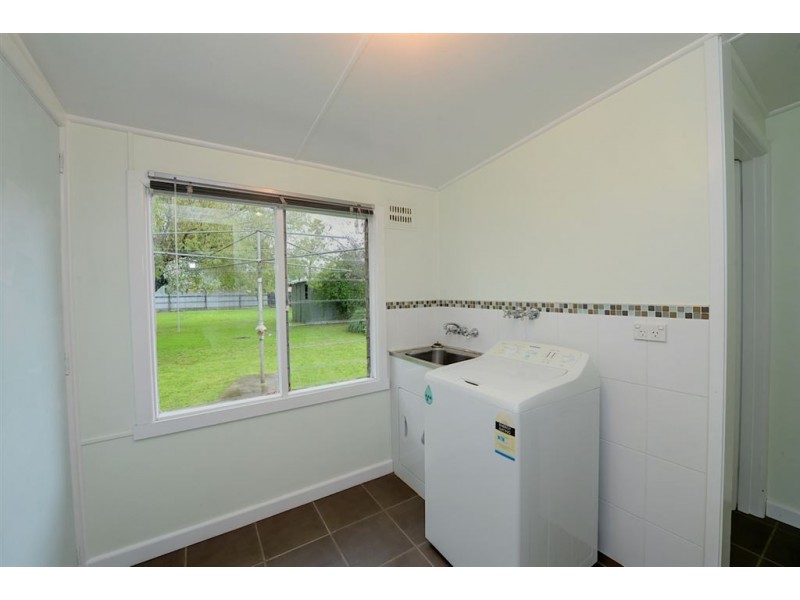 16 Alexandra Street, Sebastopol VIC 3356