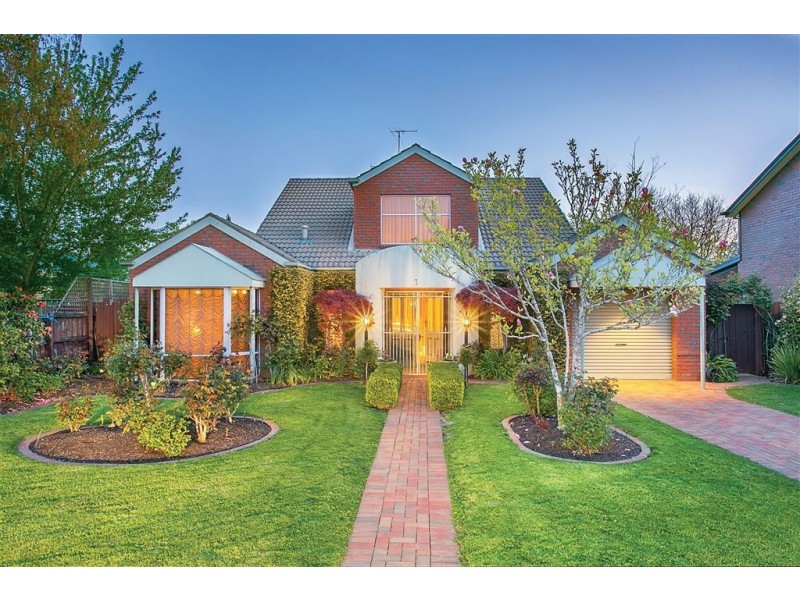 1 The Court, Lake Wendouree VIC 3350