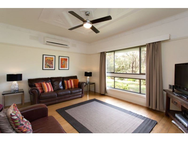 89 Snake Valley-Mortchup Road, Snake Valley VIC 3351