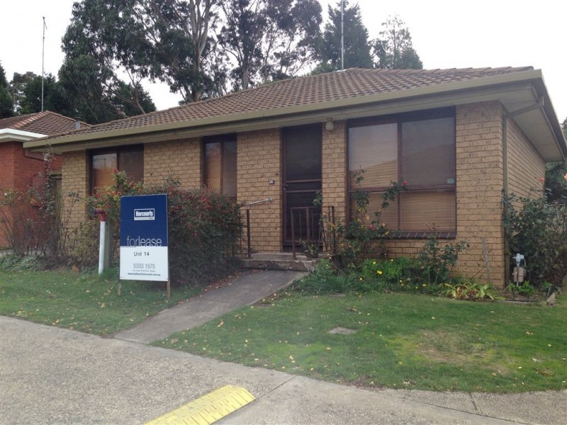 14/106 Burnbank Close, Lake Wendouree VIC 3350