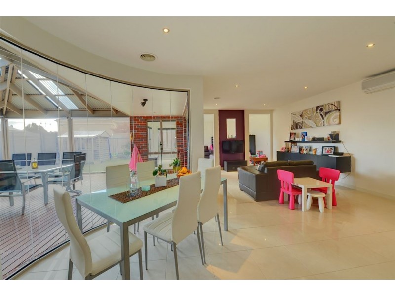 5 Ryder Court, Canadian VIC 3350