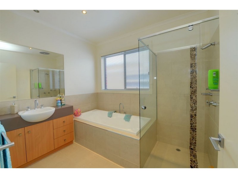 5 Ryder Court, Canadian VIC 3350