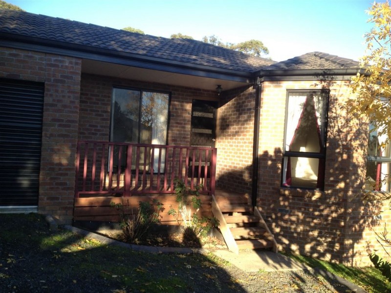 44 Oakbank drive, Mount Helen VIC 3350