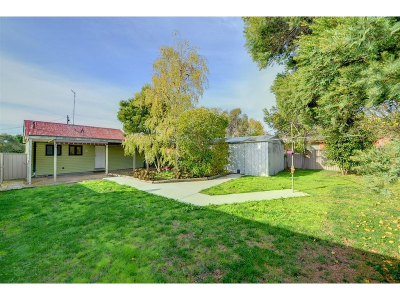 A/12 Verdon Street, Sebastopol VIC 3356