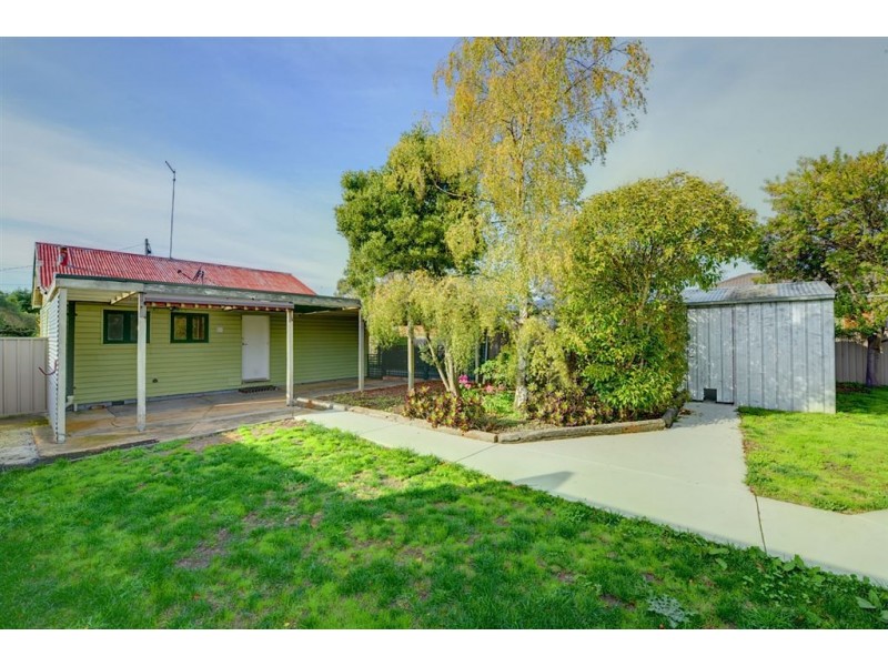 A/12 Verdon Street, Sebastopol VIC 3356