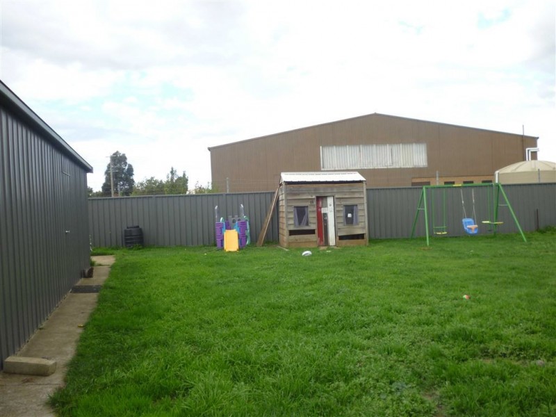 50 Rowan Parade, Wendouree VIC 3355