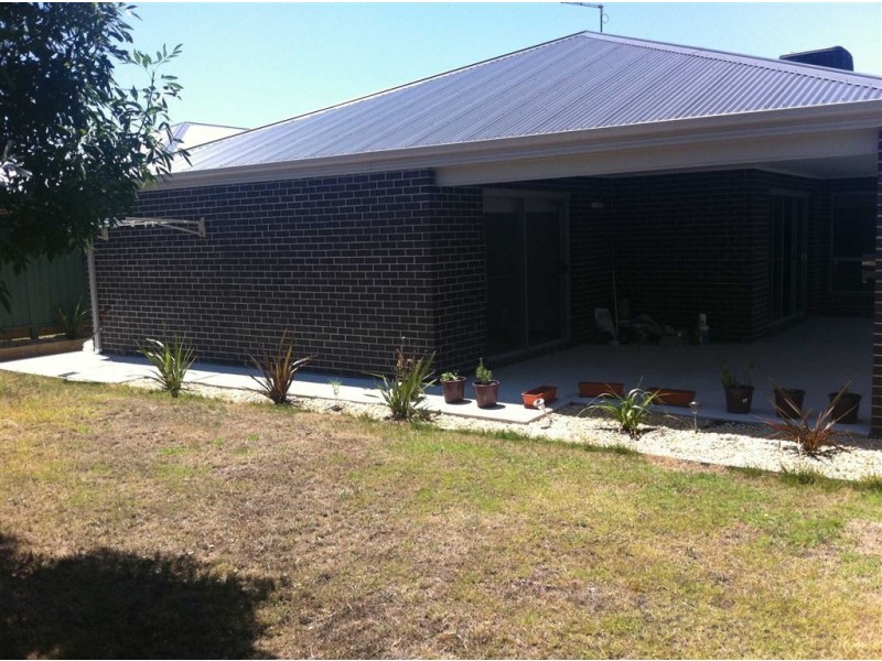 74 Vale Street, Alfredton VIC 3350