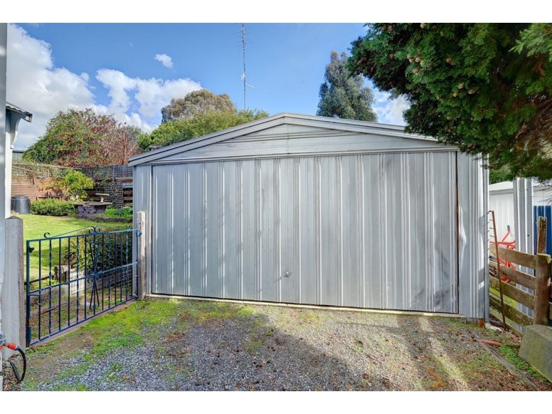 242 Joseph Street, Canadian VIC 3350