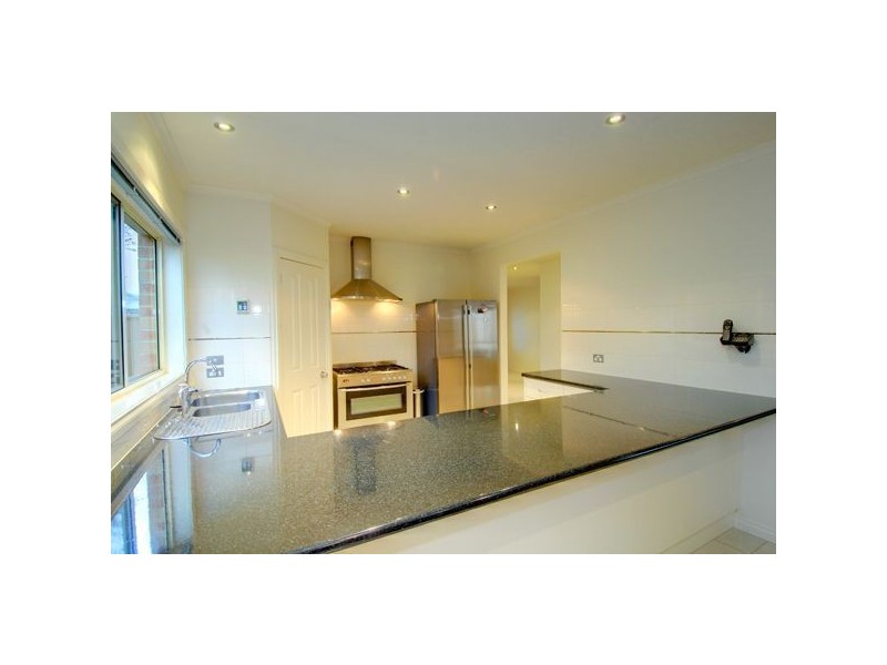 11 Menhennet Drive, Ballarat VIC 3350