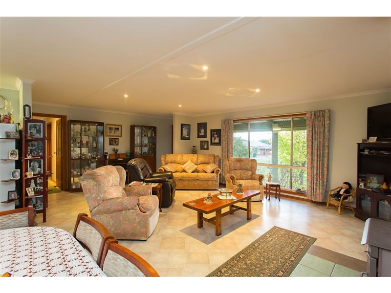 18 Calder Street, Smeaton VIC 3364