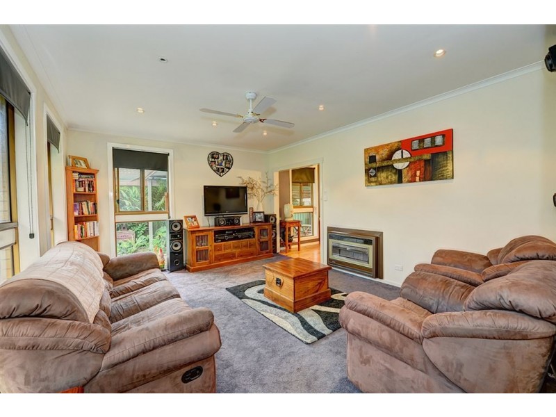 5 Mawarra Drive, Delacombe VIC 3356