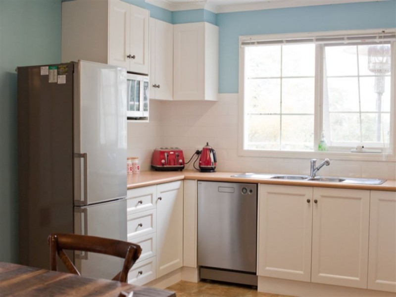 39 Young Street, Linton VIC 3360