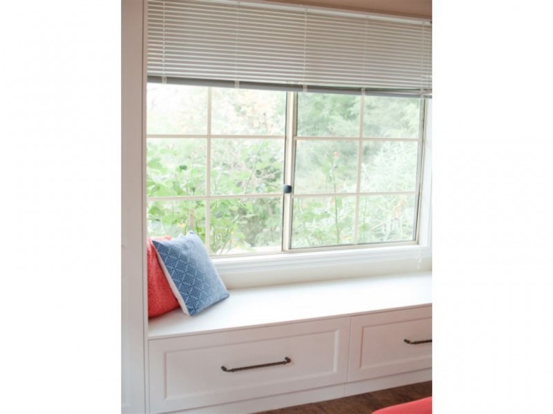 39 Young Street, Linton VIC 3360