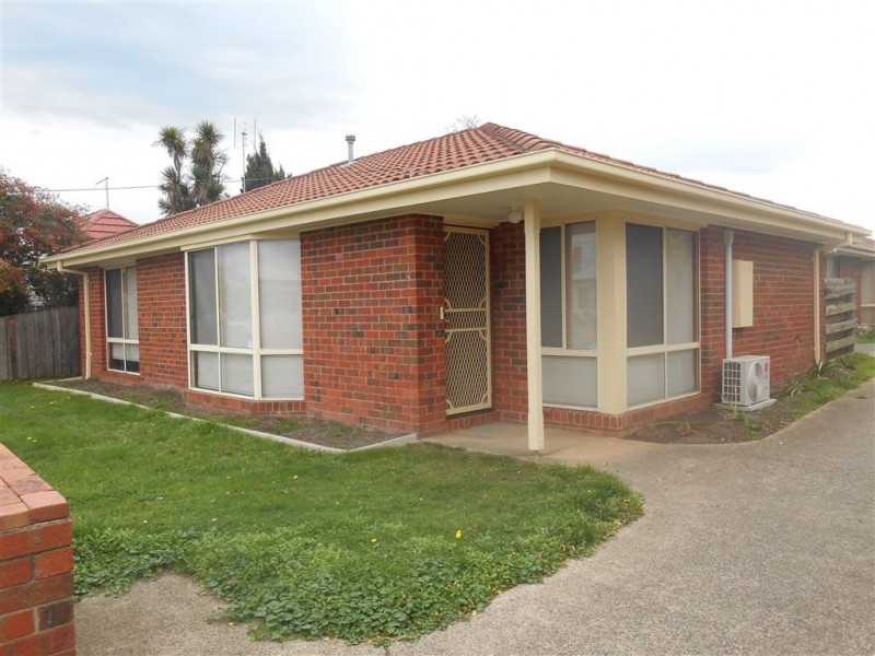 1/12 Victoria Street, Sebastopol VIC 3356
