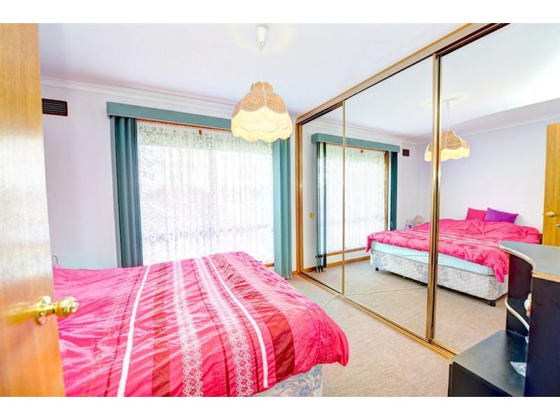 150 Learmonth Road, Wendouree VIC 3355