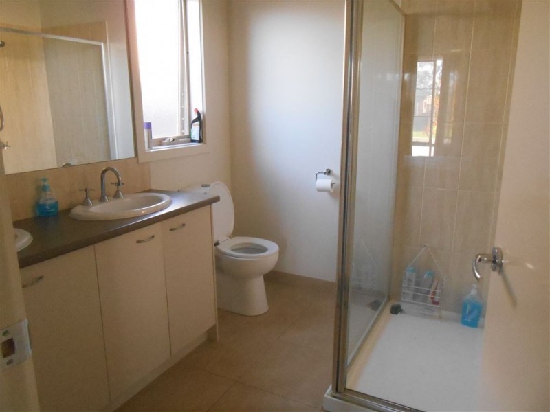 20 Macquarie Close, Delacombe VIC 3356