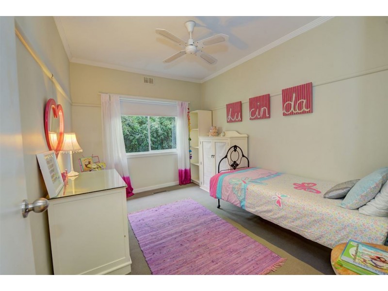 23 Howitt Street, Black Hill VIC 3350