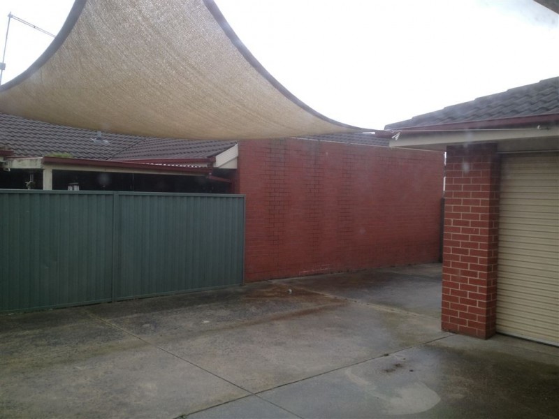 13 Balmoral Drive, Ballarat East VIC 3350