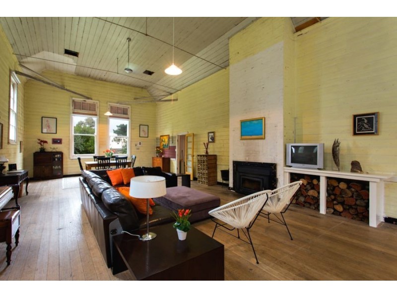 39 School Road, Corindhap VIC 3352