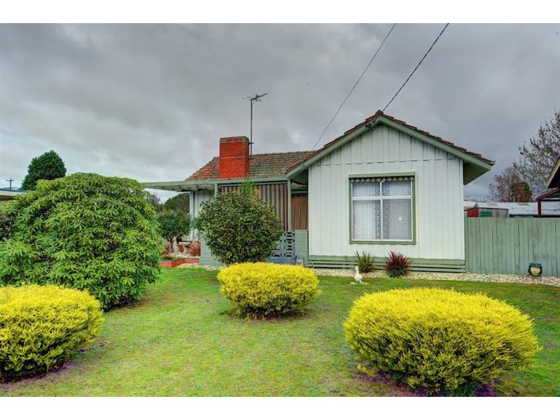 12 Boronia Grove, Wendouree VIC 3355